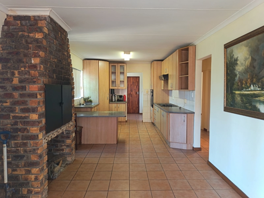To Let 2 Bedroom Property for Rent in Wavecrest Eastern Cape